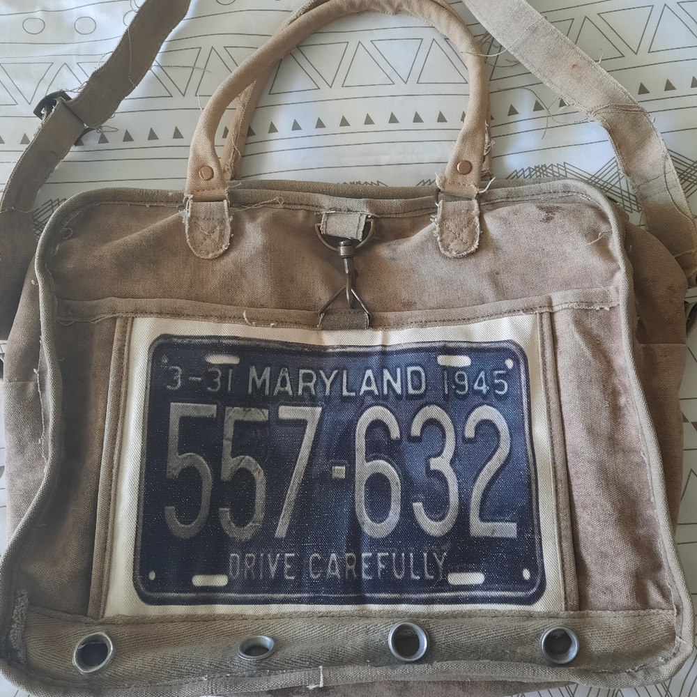 Heavy canvas messenger bag